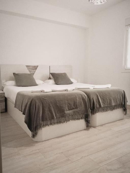 Center Wifi Parking Free Appartement Granada Buitenkant foto